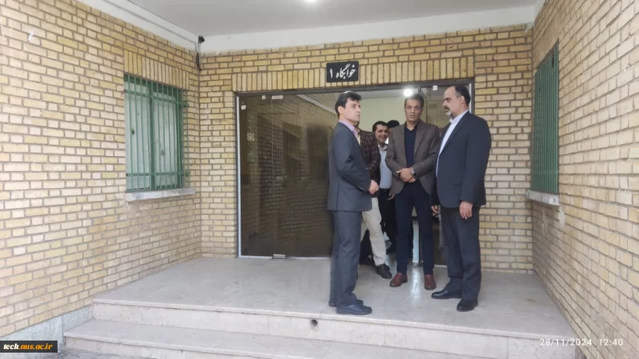 بازدید معاون اداری و مالی دانشگاه ملی مهارت از دانشکده شهید رجایی کاشان 14