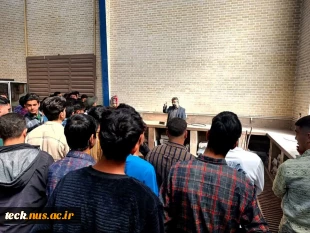 بازدید دانش آموزان مدرسه شهید حسن خدمتی آران و بیدگل از دانشکده ملی مهارت شهید رجایی کاشان 3