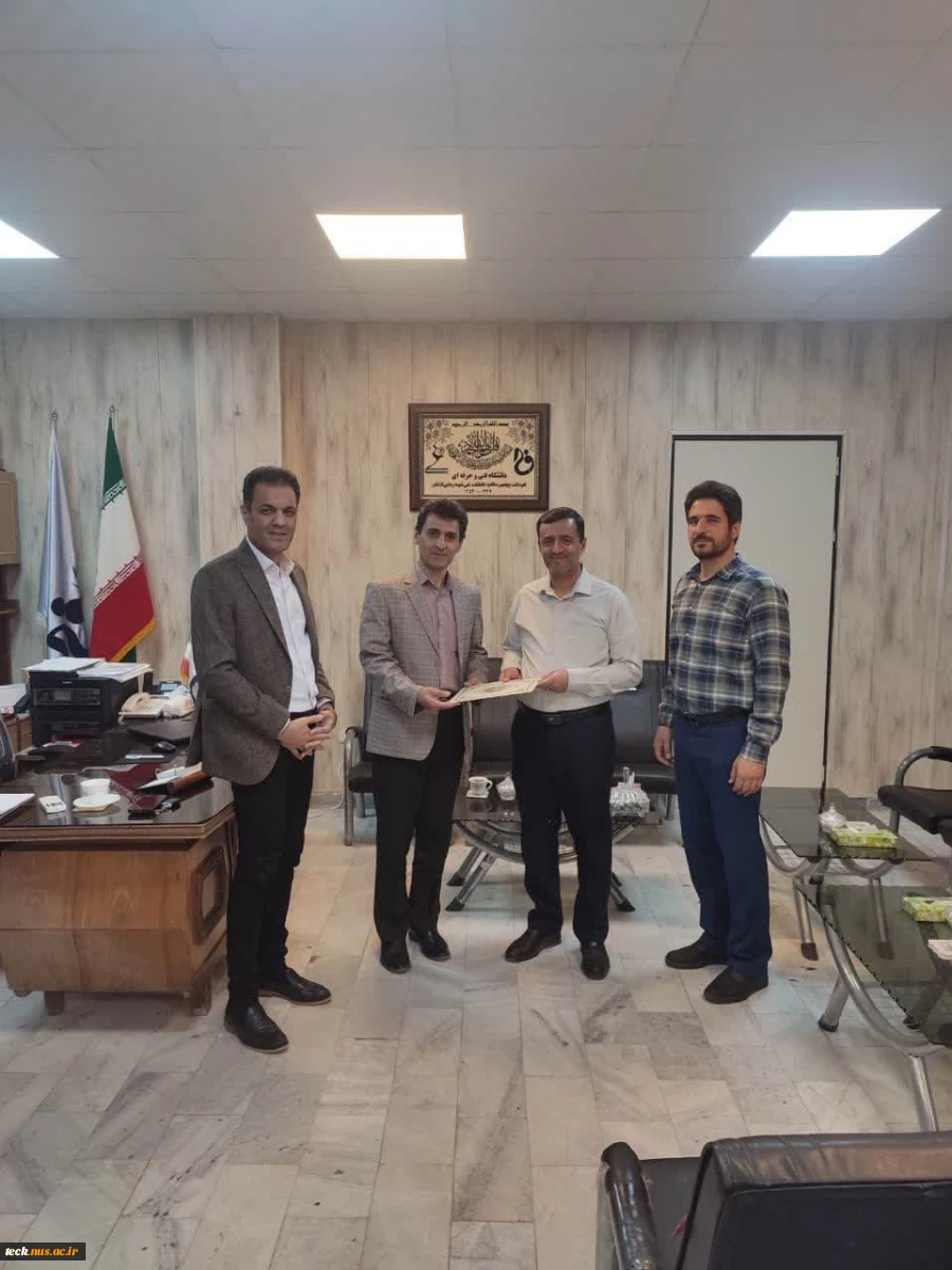 تقدیر از مسئول روابط عمومی دانشکده ملی مهارت شهید رجایی کاشان 2