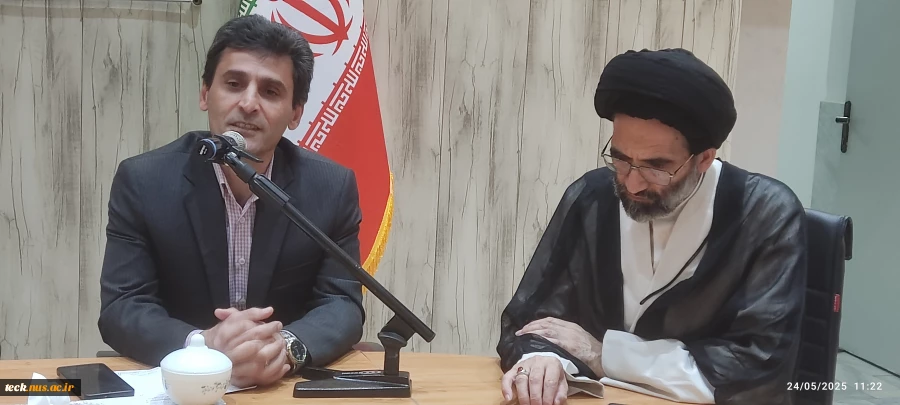 نماینده ولی فقیه و امام جمعه کاشان :
تاثیر عفاف و حجاب در کاهش آسیب های اجتماعی
 4