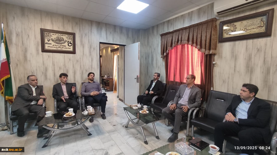 نخستین پروژه بازچرخانی آب در دانشکده ملی مهارت کاشان کلید خورد
عقد تفاهم نامه همکاری شرکت آب و فاضلاب و دانشکده ملی مهارت شهید رجایی کاشان 2
