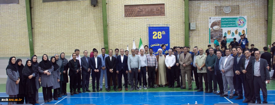 با معرفی قهرمان های مسابقات فوتسال و والیبال
بیست و هشتمین دوره المپیاد ورزش قهرمانی دانشجویان پسر دانشگاه ملی مهارت پایان یافت
 5
