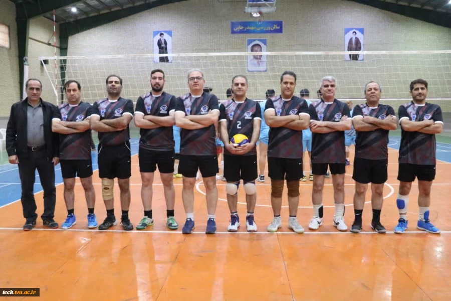 برگزاری نخستین دوره مسابقات والیبال بسیج اساتید و کارکنان دانشگاه ها ومراکز آموزش عالی منطقه کاشان به مناسبت هفته بسیج 3