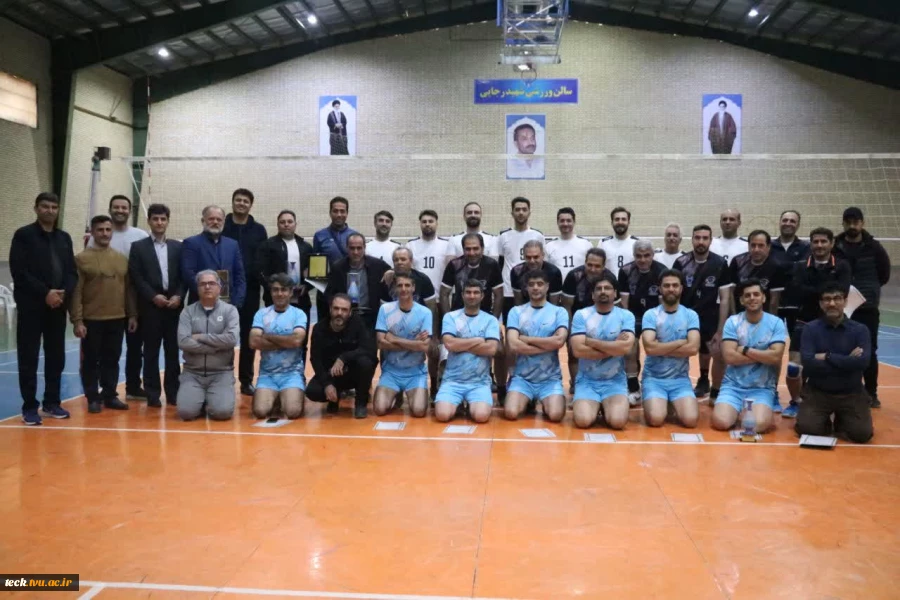 برگزاری نخستین دوره مسابقات والیبال بسیج اساتید و کارکنان دانشگاه ها ومراکز آموزش عالی منطقه کاشان به مناسبت هفته بسیج 10