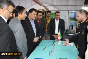 نمایشگاه نوآوری و فناوری کاشان ۱۴۰۴ با محوریت دستاوردهای دانش‌بنیان گشایش یافت 3