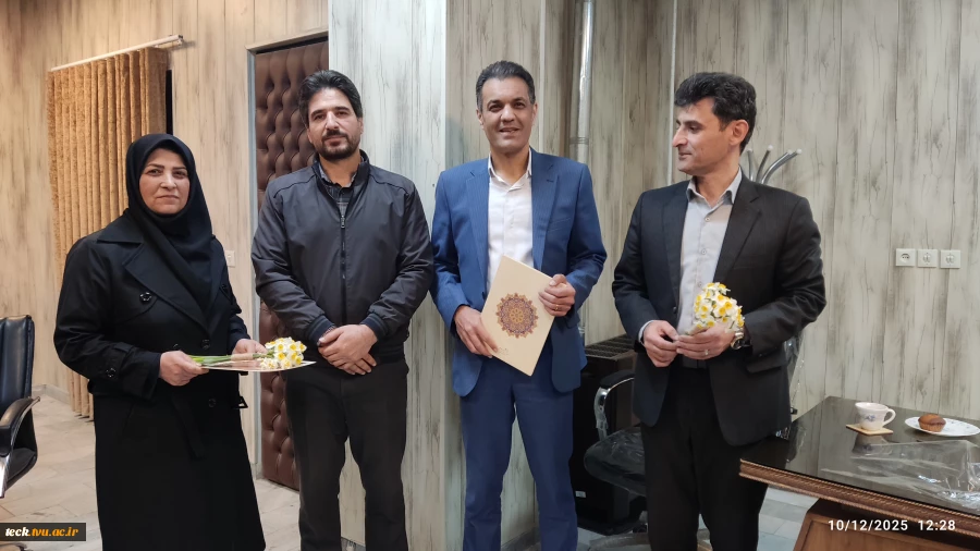 همزمان با فرارسیدن ولادت با سعادت حضرت فاطمه زهرا سلام الله علیها و گرامیداشت مقام زن برگزار شد: 
 مراسم تجلیل از بانوان کارمند دانشکده ملی مهارت شهید رجایی کاشان  4