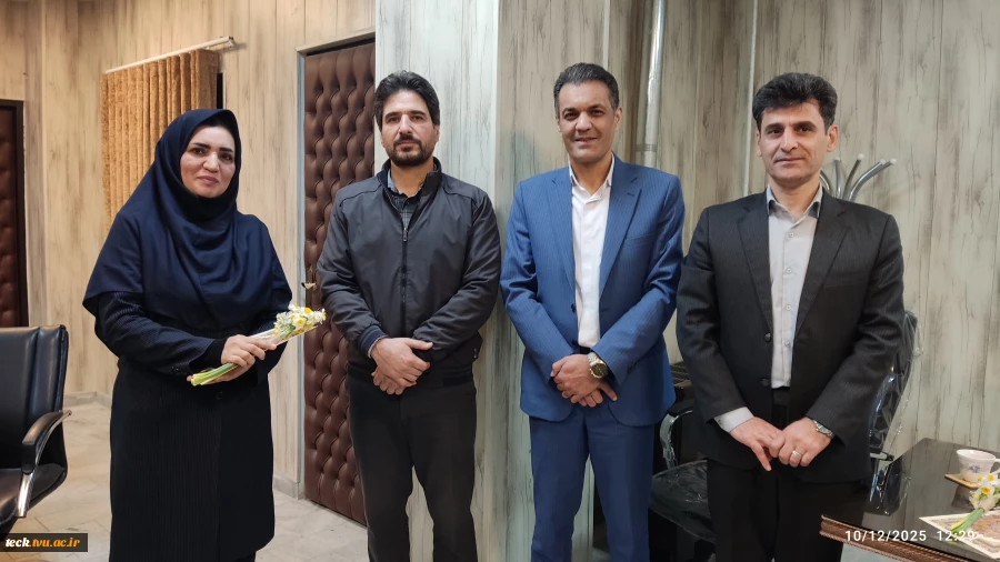 همزمان با فرارسیدن ولادت با سعادت حضرت فاطمه زهرا سلام الله علیها و گرامیداشت مقام زن برگزار شد: 
 مراسم تجلیل از بانوان کارمند دانشکده ملی مهارت شهید رجایی کاشان  9