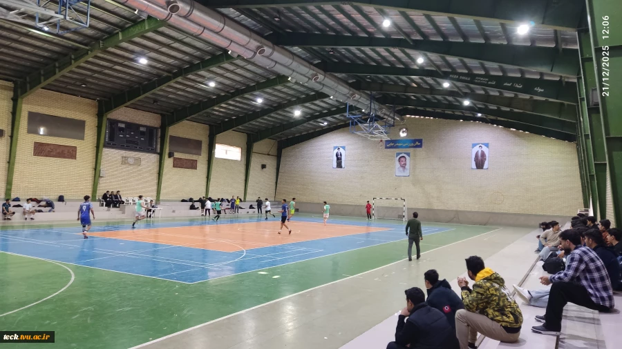 برگزاری مسابقات فوتسال دانشجویی 5