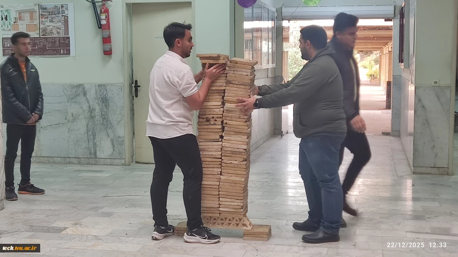 برگزاری مسابقه طراحی و ساخت پل چوبی در دانشکده ملی مهارت شهید رجایی کاشان 6