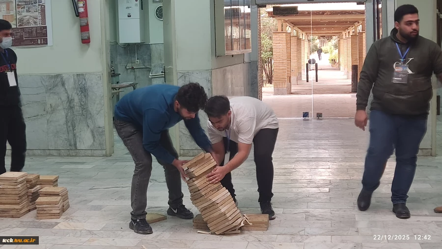 برگزاری مسابقه طراحی و ساخت پل چوبی در دانشکده ملی مهارت شهید رجایی کاشان 8