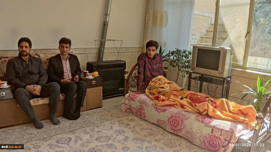 عیادت رئیس و پرسنل دانشکده از مجروح اغتشاشات اخیر  3