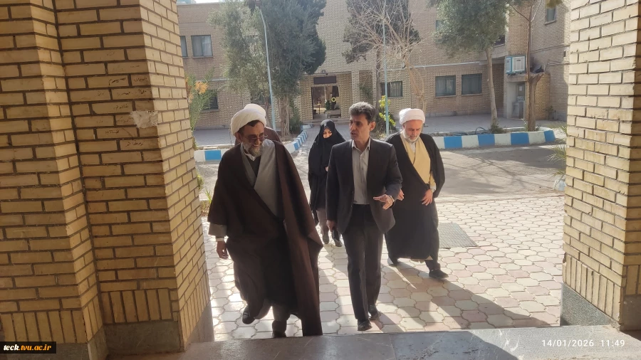 بازدید مسئول دفتر نهاد نمایندگی مقام معظم رهبری در دانشگاه ملی مهارت از دانشکده شهید رجایی کاشان 8