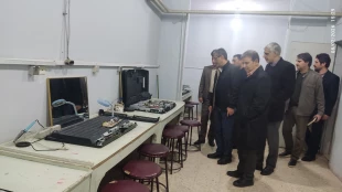 بازدید دکتر محمدرضا کلباسی معاون آموزشی دانشگاه ملی مهارت از مرکز رشد ، آزمایشگاه ها و کارگاه های دانشکده شهید رجایی کاشان 3