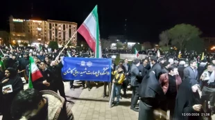 حضور اساتید ، کارکنان و دانشجویان دانشکده ملی مهارت شهید رجایی کاشان به همراه خانواده در اجتماع دانشگاهیان کاشان جهت بیعت با رهبر معظم انقلاب اسلامی ایران حضرت آیت الله سید مجتبی خامنه ای (مدظله العالی) 6