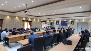 نشست مدیرکل دفتر همکاری‌های علمی و بین‌المللی دانشگاه ملی مهارت با اعضای هیئت علمی دانشکده های کاشان 8