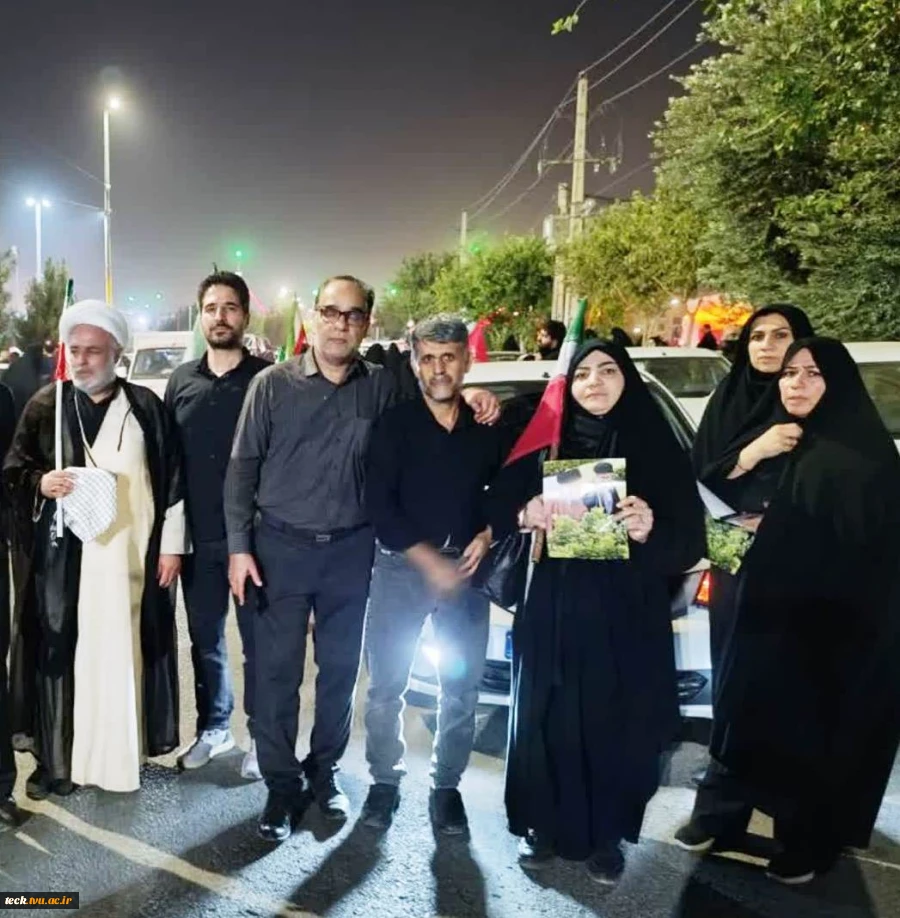 حضور رئیس ، معاونین دانشکده پسران کاشان به همراه جمعی از اعضای هیات علمی ، اساتید ، کارکنان و خانواده های دانشکده های شهید رجایی و دختران کاشان در مراسم تشییع قائد شهید امت اسلام در جوار حرم حضرت معصومه سلام اله علیها در قم 4