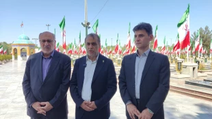 تجدید بیعت رؤسای دانشگاه های کاشان با شهدا همزمان با آغاز سال تحصیلی 1406- 1405 11