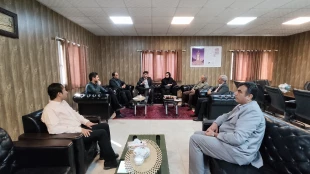 بازدید مدیرعامل شرکت لنت پارس کاشان از دانشکده شهید رجایی کاشان

بررسی راه های همکاری و تعامل صنعت و دانشگاه 3